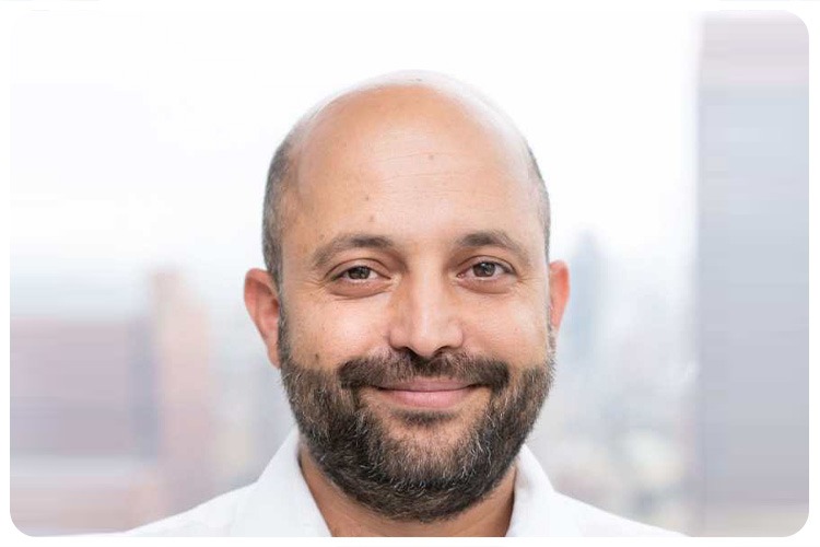 Dr. Eyal Hulata