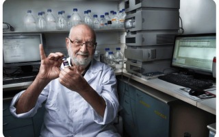 Professor Chezy Barenholz On a CBD-Powered Revolution in Pharmaceuticals